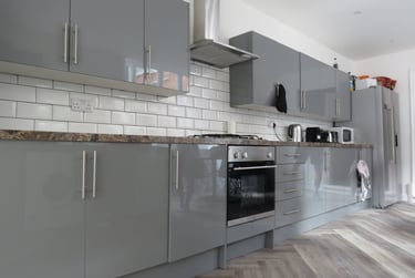 6 bed house, Radmoor Road, City Centre, Loughborough, LE113BP - Image 2