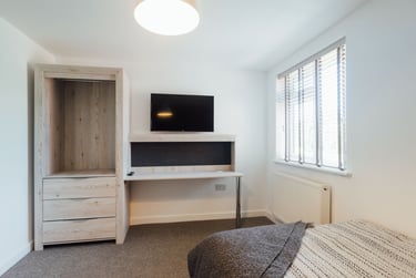 6 bed house, Ashleigh Drive, City Centre, Loughborough, LE113HN - Image 14