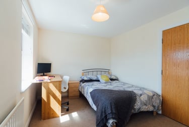 4 bed house, Goldfinch Close, City Centre, Loughborough, LE113HG - Image 11