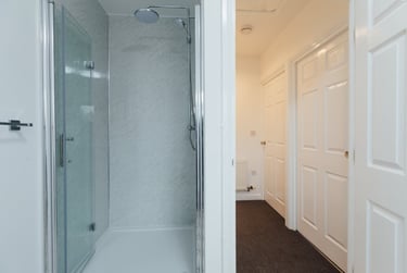 5 bed house, Goods Yard Close, City Centre, Loughborough, LE115EB - Image 9