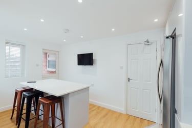 5 bed house, Lansdowne Drive, Shelthorpe, Loughborough, LE112BX - Image 4