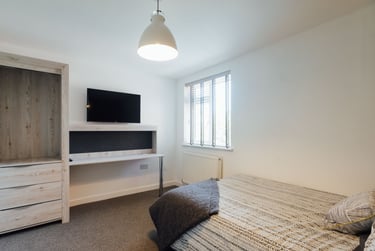 6 bed house, Ashleigh Drive, City Centre, Loughborough, LE113HN - Image 15