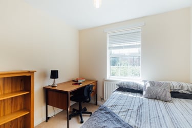 4 bed house, Goldfinch Close, City Centre, Loughborough, LE113HG - Image 9