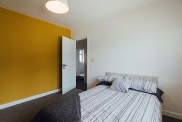 6 bed house, Ashleigh Drive, City Centre, Loughborough, LE113HN - Image 12