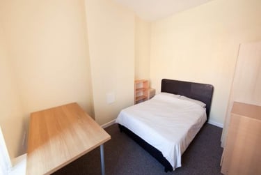 4 bed house, Ashby square, City Centre, Loughborough, LE115AA - Image 6