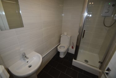 7 bed house, Brudenell Road, Hyde Park, Leeds, LS61EG - Image 8