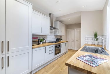 5 bed house, Grove Gardens, Headingley, Leeds, LS64EG - Image 4