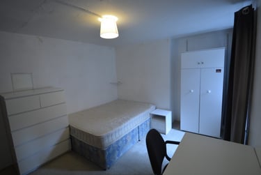 6 bed house, Brudenell Road, Hyde Park, Leeds, LS61HA - Image 11