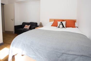 Gold Apartment at Alexandra Hall, Victoria Terrace, Central, Aberystwyth, SY232DH - Image 1