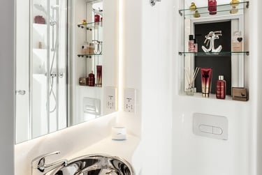 Diamond En-suite Serviced Apartment at Walnut Gardens, Walnut House, St Davids Hill, Exeter, EX44DH - Image 12