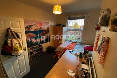 8 bed house, Chestnut Avenue, Hyde Park, Leeds, LS61AZ - Image 12