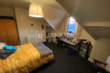 8 bed house, Chestnut Avenue, Hyde Park, Leeds, LS61AZ - Image 7