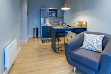 Premium 1 Bedroom Apartment - Image 1