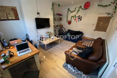 6 bed house, Welton Mount, Hyde Park, Leeds, LS61ET - Image 15