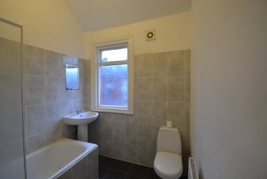 3 bed house, Brudenell Grove, Hyde Park, Leeds, LS61HR - Image 8