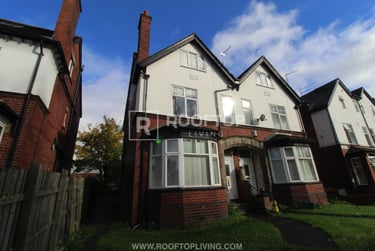 7 bed house, St. Michaels Villas, Headingley, Leeds, LS63AF - Image 2