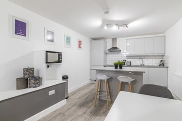 2 bed house, Knowle Mount, Burley, Leeds, LS42PP - Image 8