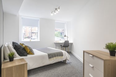 2 bed house, Knowle Mount, Burley, Leeds, LS42PP - Image 5