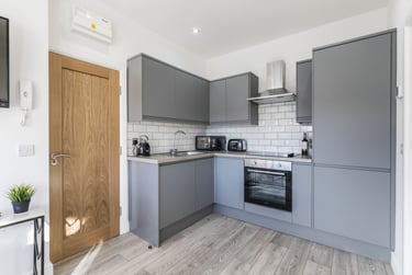 2 bed house, Knowle Mount, Burley, Leeds, LS42PP - Image 7