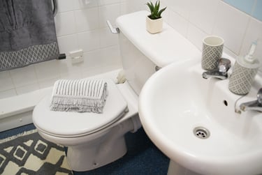 Deluxe Ensuite at Trinity Student Village, Great Shaw Street, City Centre, Preston, PR12HF - Image 13