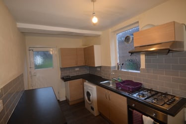 3 bed house, Springbank Crescent, Headingley, Leeds, LS61AB - Image 3