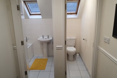 Bronze Non Ensuite - Image 6
