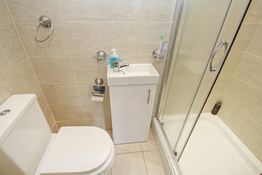 6 bed house, Hessle Mount, Hyde Park, Leeds, LS61EP - Image 6