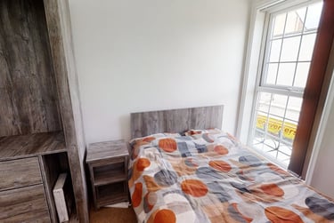 1 bed house, Churchgate, City Centre, Loughborough, LE111UD - Image 3