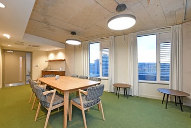 Bronze Studio at LIV Student Sheffield, 131 Ecclesall Road, City Centre, Sheffield, S118HY - Image 27