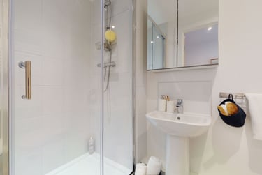 Classic Plus Studio at One London Road, London Road, Keele University School Of Medicine, Newcastle under Lyme, ST51LZ - Image 8