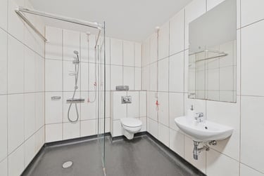 Luxury Plus Studio at Fontenoy Apartments, Fontenoy Street, City Centre, Liverpool, L32BE - Image 5