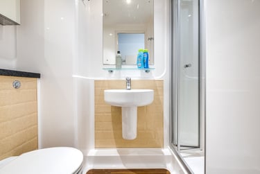 Silver Studio at Fulham Palace Studios, 168-188 Fulham Palace Road, Hammersmith, London, W69PA - Image 23