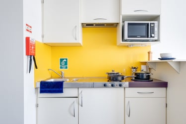 Silver Studio at Fulham Palace Studios, 168-188 Fulham Palace Road, Hammersmith, London, W69PA - Image 24