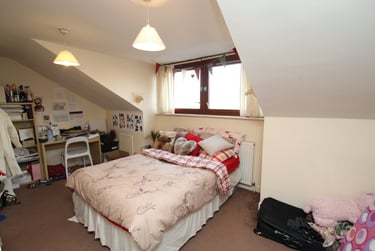 3 bed house, Brudenell Avenue, Hyde Park, Leeds, LS61HD - Image 3