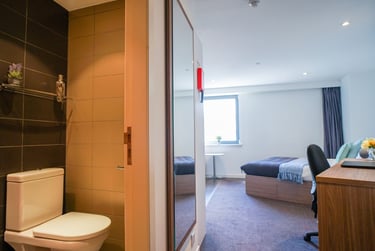 Studio at Gallery Apartments, 2 Port Dundas Place, City Centre, Glasgow, G23LD - Image 4