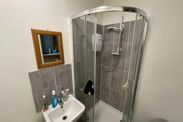 2 bed house, Otley Road, Headingley, Leeds, LS64BA - Image 9