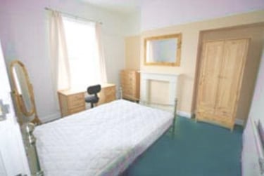 4 bed house, Grafton Street, Newland, Hull, HU52NP - Image 1