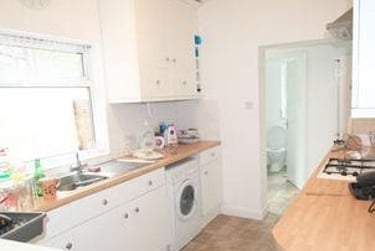 4 bed house, Grafton Street, Newland, Hull, HU52NP - Image 6