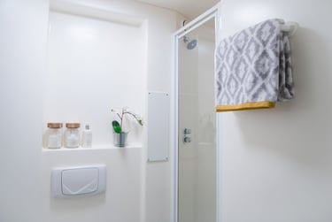 4 Bed Ensuite - Image 5