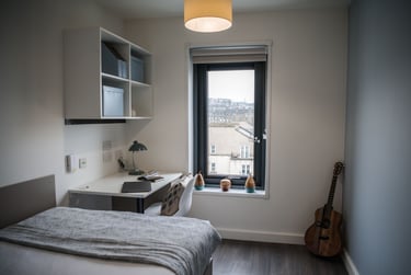 3 Bed Ensuite at McDonald Road, 6 McDonald Road, Marchmont, Edinburgh, EH74GT - Image 3