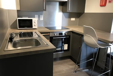 Luxury Studio - Image 6