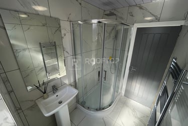 2 bed house, Claremont Terrace, Armley, Leeds, LS123EB - Image 2