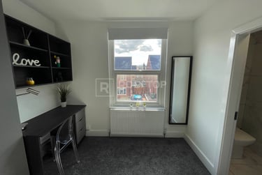 2 bed house, Claremont Terrace, Armley, Leeds, LS123EB - Image 7