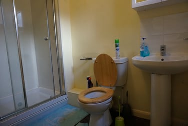 1 bed house, Churchgate, City Centre, Loughborough, LE111TZ - Image 3