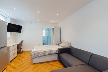 1 bed house, Hastings Street, City Centre, Loughborough, LE115AX - Image 3