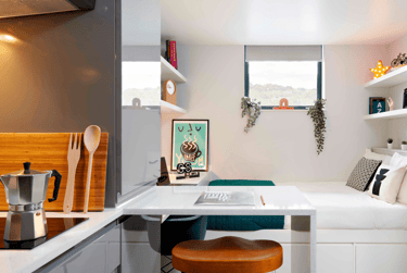 Standard Studio at St Teresa House, Beaumont Road, City Centre, Plymouth, PL49AZ - Image 1