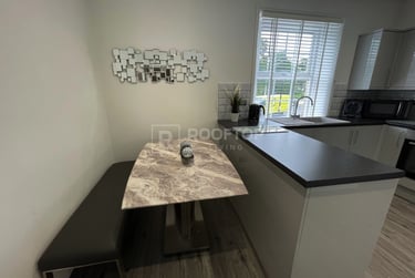 1 bed house, Otley Road, Headingley, Leeds, LS64BA - Image 11