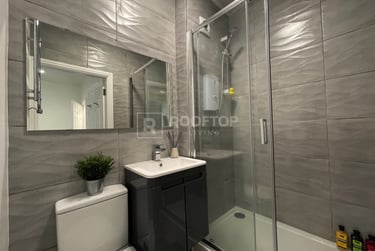 1 bed house, Otley Road, Headingley, Leeds, LS64BA - Image 15