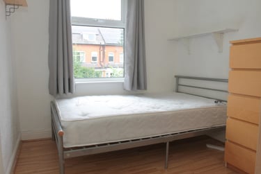 4 bed house, Harrow Road, City Centre, Leicester, LE30JY - Image 10