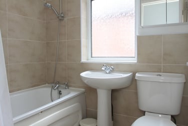 4 bed house, Harrow Road, City Centre, Leicester, LE30JY - Image 13